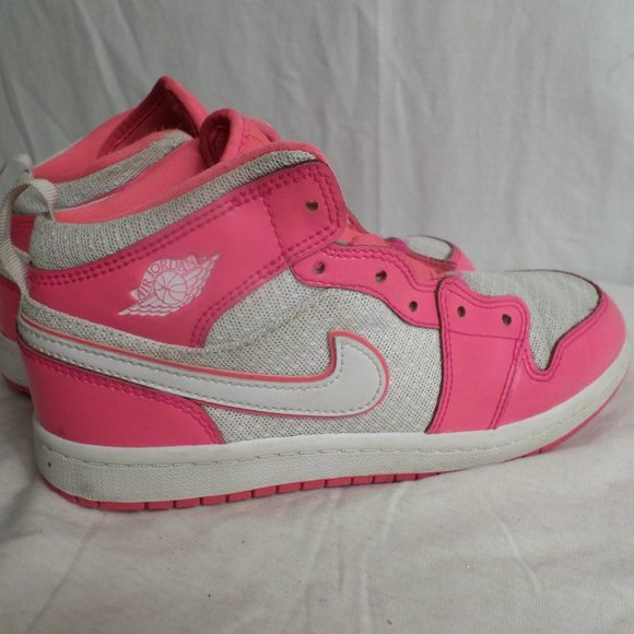 Nike Air Jordan 1 Mid GS Hyper Pink Girls 3Y Pink/Wht High Tops Sneakers